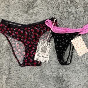 (Lot of 2) NWT Free People Panties Underwear Bikini Thong Lace Floral Roses XS